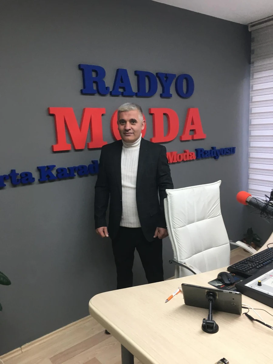 Radyo Moda Stüdyo İçi Özel Yayın Anı